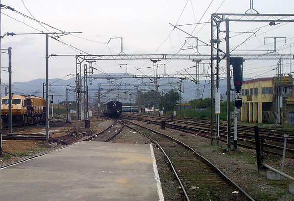 Hubli, WDG-4, 12019, Indian Railways, Indian, Railways, India, Railway, IRFCA, loco, locomotive, engine, trains, train engine