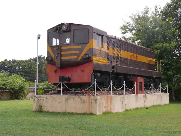 Unknown, YDM-5, 6098, Indian Railways, Indian, Railways, India, Railway, IRFCA, loco, locomotive, engine, trains, train engine
