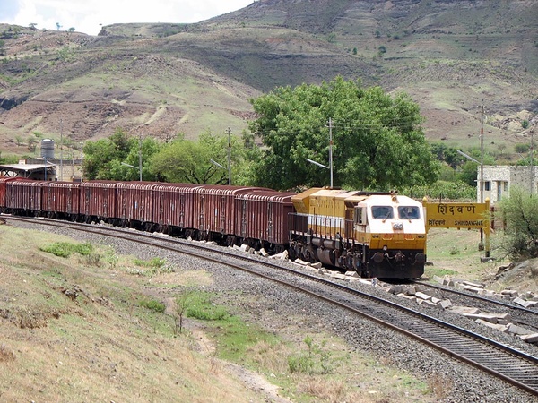 Hubli, WDG-4, 12019, Indian Railways, Indian, Railways, India, Railway, IRFCA, loco, locomotive, engine, trains, train engine