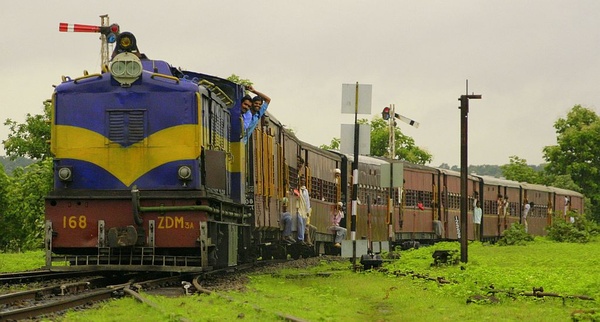 Motibagh, Nagpur, ZDM-3, 168, Indian Railways, Indian, Railways, India, Railway, IRFCA, loco, locomotive, engine, trains, train engine