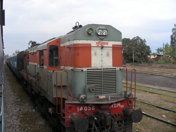 LDH WDM-3A 14058 leading the show: 9020 Dehradun-Bandra Express at Harrawala. 