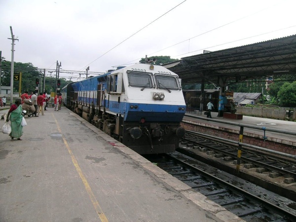 Siliguri Jn, WDP-4, 20003, Indian Railways, Indian, Railways, India, Railway, IRFCA, loco, locomotive, engine, trains, train engine