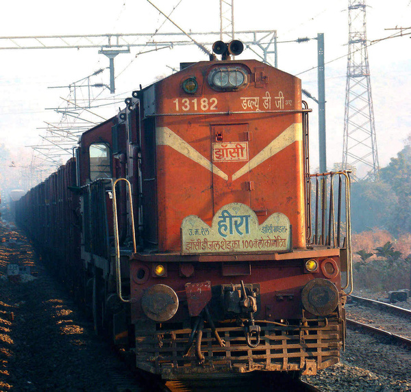Jhansi, WDG-3A, 13182, Indian Railways, Indian, Railways, India, Railway, IRFCA, loco, locomotive, engine, trains, train engine