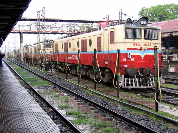 Tatanagar, WAM-4, 21293, Indian Railways, Indian, Railways, India, Railway, IRFCA, loco, locomotive, engine, trains, train engine