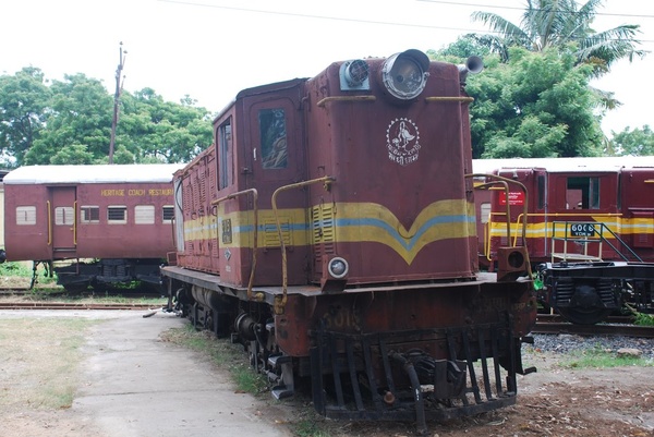 Gandhidham, YDM-1, 6015, Indian Railways, Indian, Railways, India, Railway, IRFCA, loco, locomotive, engine, trains, train engine