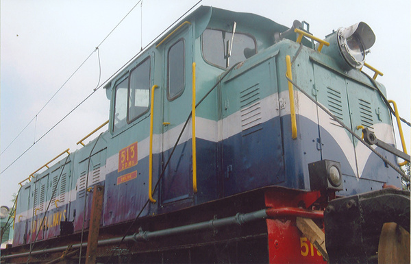 Dhaulpur, ZDM-5, 513, Indian Railways, Indian, Railways, India, Railway, IRFCA, loco, locomotive, engine, trains, train engine