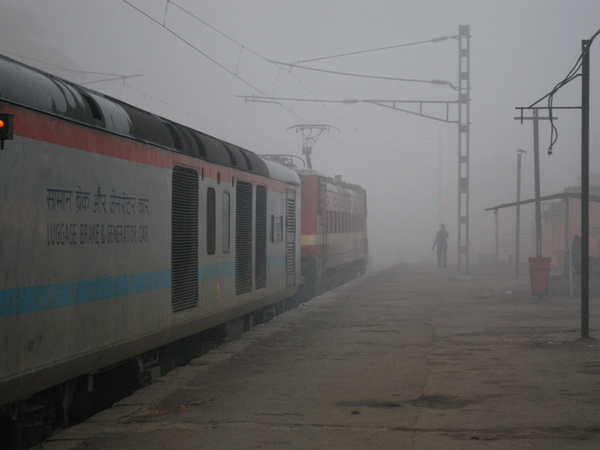 Ghaziabad, WAP-4, 22616, Indian Railways, Indian, Railways, India, Railway, IRFCA, loco, locomotive, engine, trains, train engine