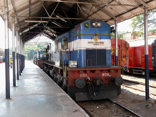 Erode, WDM-3D, 11111, Indian Railways, Indian, Railways, India, Railway, IRFCA, loco, locomotive, engine, trains, train engine
