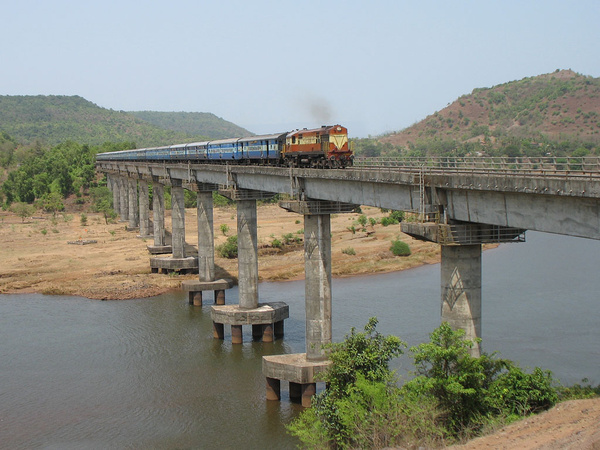 Ernakulam, WDM-2, 17108, Indian Railways, Indian, Railways, India, Railway, IRFCA, loco, locomotive, engine, trains, train engine