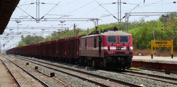 Gomoh, WAG-9, 31086, Indian Railways, Indian, Railways, India, Railway, IRFCA, loco, locomotive, engine, trains, train engine