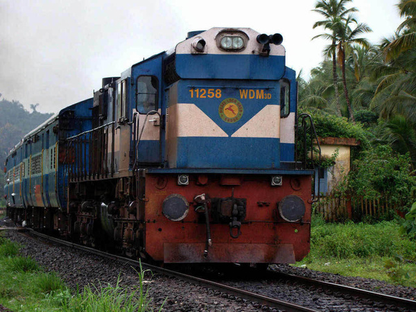 Erode, WDM-3D, 11258, Indian Railways, Indian, Railways, India, Railway, IRFCA, loco, locomotive, engine, trains, train engine