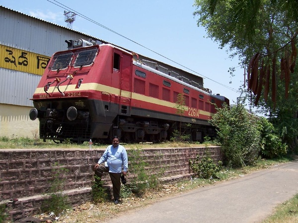 Ghaziabad, WAP-4, 22614, Indian Railways, Indian, Railways, India, Railway, IRFCA, loco, locomotive, engine, trains, train engine