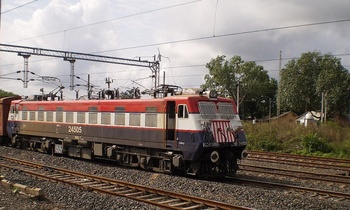 JHS WAG-7 # 24505 at KNW outer (Dhirendra Maurya)