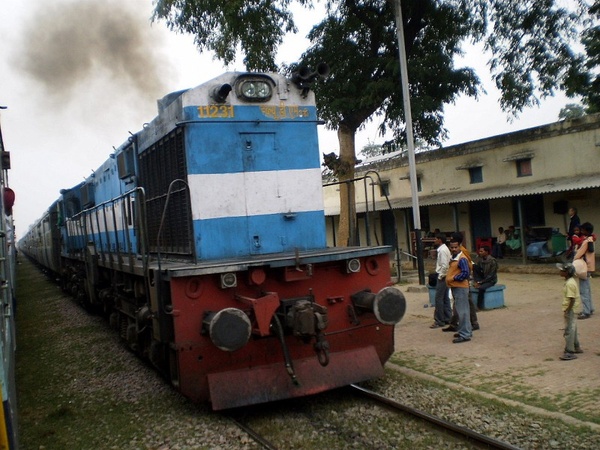 Lucknow, WDM-3D, 11231, Indian Railways, Indian, Railways, India, Railway, IRFCA, loco, locomotive, engine, trains, train engine
