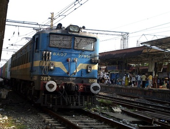 CNB WAG-7 # 27991 at BSR with container load.