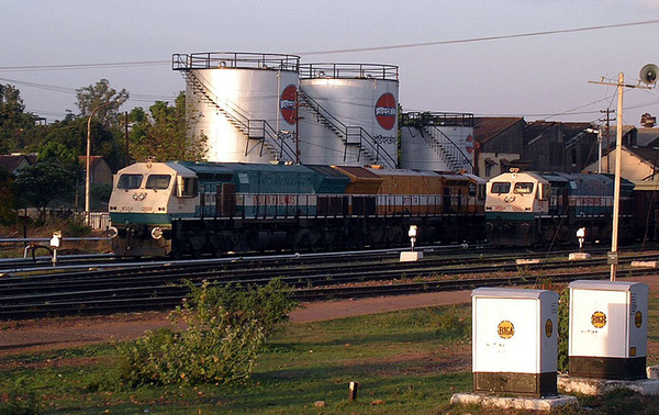 Hubli, WDG-4, 12008, Indian Railways, Indian, Railways, India, Railway, IRFCA, loco, locomotive, engine, trains, train engine