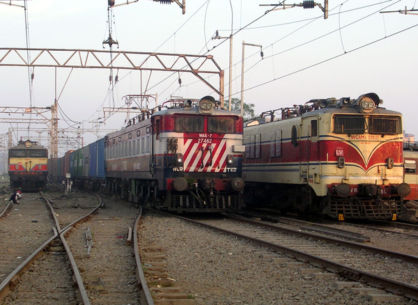 Valsad, WCAM-2, 21863, Indian Railways, Indian, Railways, India, Railway, IRFCA, loco, locomotive, engine, trains, train engine