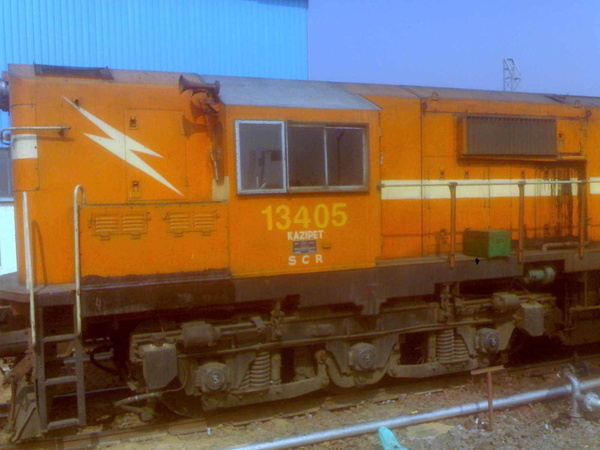 Mughalsarai, WDG-3A, 13405, Indian Railways, Indian, Railways, India, Railway, IRFCA, loco, locomotive, engine, trains, train engine
