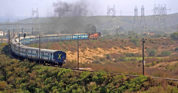 Jhansi, WDG-3A, 13182, Indian Railways, Indian, Railways, India, Railway, IRFCA, loco, locomotive, engine, trains, train engine