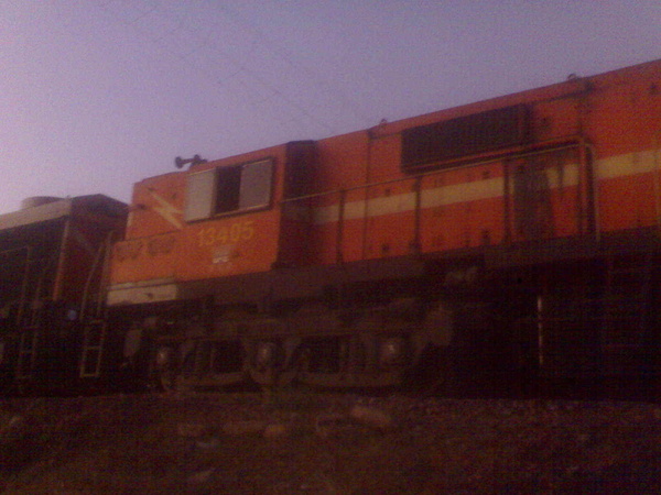 Mughalsarai, WDG-3A, 13405, Indian Railways, Indian, Railways, India, Railway, IRFCA, loco, locomotive, engine, trains, train engine