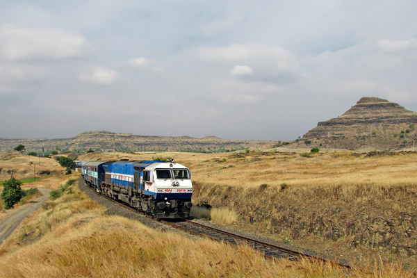Indian Railways, Indian, Railways, India, Railway, IRFCA, loco, locomotive, engine, trains, train engine