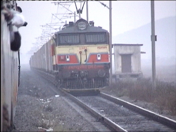 Valsad, WCAM-2, 21865, Indian Railways, Indian, Railways, India, Railway, IRFCA, loco, locomotive, engine, trains, train engine