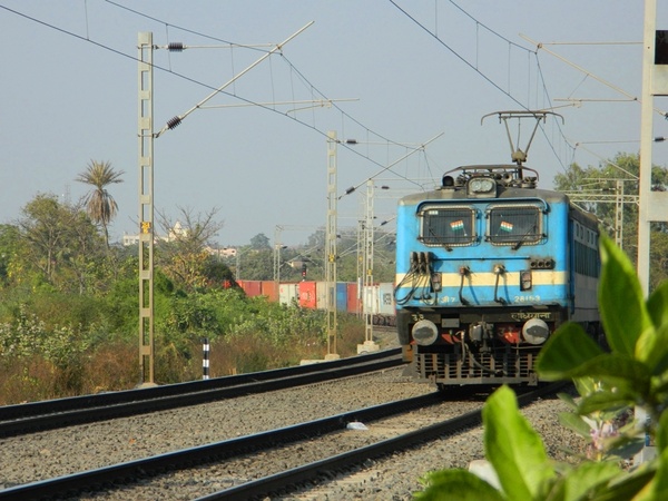 Ludhiana, WAG-7, 28153, Indian Railways, Indian, Railways, India, Railway, IRFCA, loco, locomotive, engine, trains, train engine