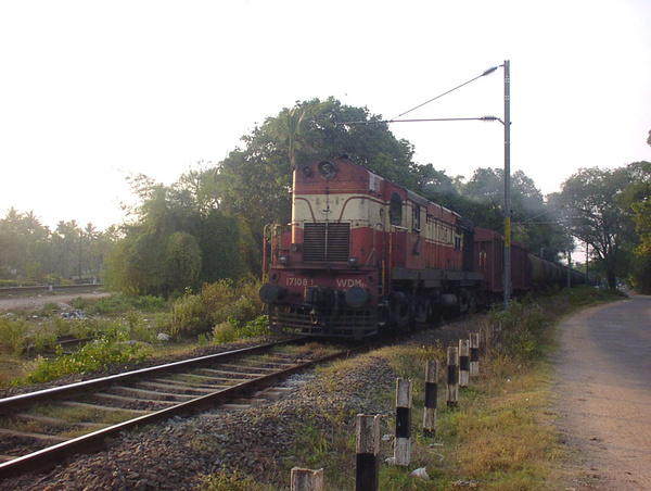 Ernakulam, WDM-2, 17108, Indian Railways, Indian, Railways, India, Railway, IRFCA, loco, locomotive, engine, trains, train engine