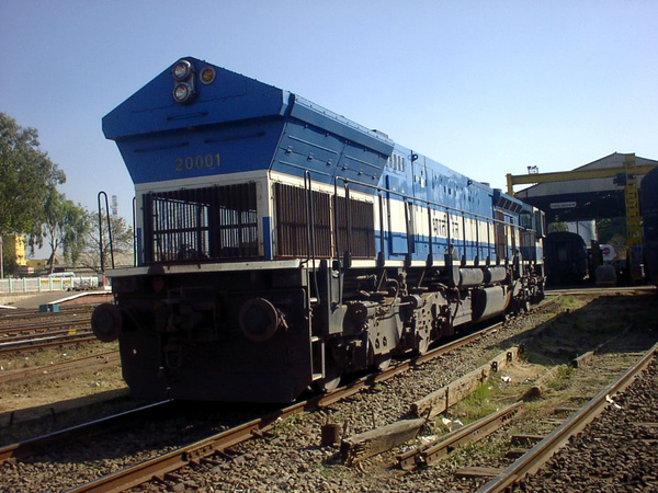 Siliguri Jn, WDP-4, 20001, Indian Railways, Indian, Railways, India, Railway, IRFCA, loco, locomotive, engine, trains, train engine