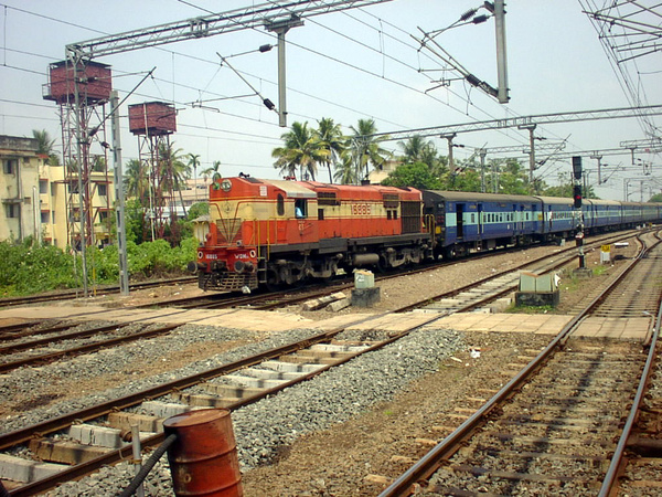 Golden Rock, WDM-2, 16885, Indian Railways, Indian, Railways, India, Railway, IRFCA, loco, locomotive, engine, trains, train engine