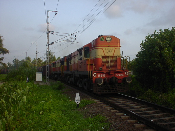 Golden Rock, WDM-2, 16885, Indian Railways, Indian, Railways, India, Railway, IRFCA, loco, locomotive, engine, trains, train engine