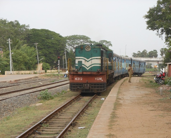 Golden Rock, YDM-4, 6312, Indian Railways, Indian, Railways, India, Railway, IRFCA, loco, locomotive, engine, trains, train engine