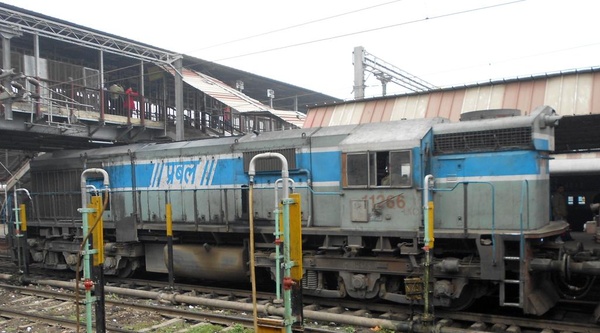 Lucknow, WDM-3D, 11266, Indian Railways, Indian, Railways, India, Railway, IRFCA, loco, locomotive, engine, trains, train engine