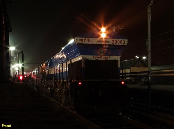 Siliguri Jn, WDP-4, 20003, Indian Railways, Indian, Railways, India, Railway, IRFCA, loco, locomotive, engine, trains, train engine
