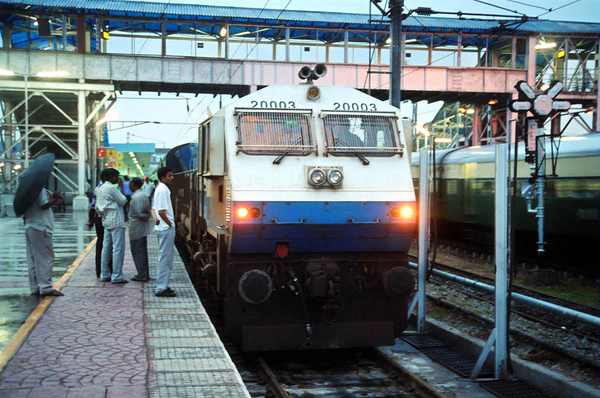 Siliguri Jn, WDP-4, 20003, Indian Railways, Indian, Railways, India, Railway, IRFCA, loco, locomotive, engine, trains, train engine