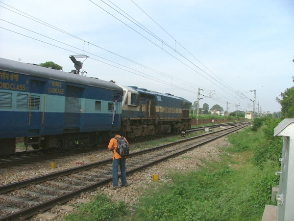 Siliguri Jn, WDP-4, 20003, Indian Railways, Indian, Railways, India, Railway, IRFCA, loco, locomotive, engine, trains, train engine