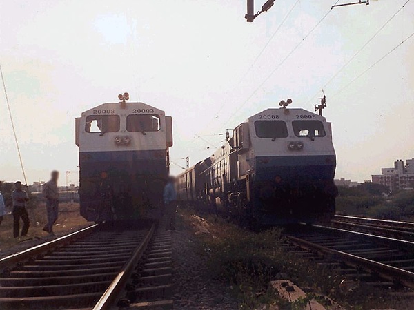 Siliguri Jn, WDP-4, 20003, Indian Railways, Indian, Railways, India, Railway, IRFCA, loco, locomotive, engine, trains, train engine