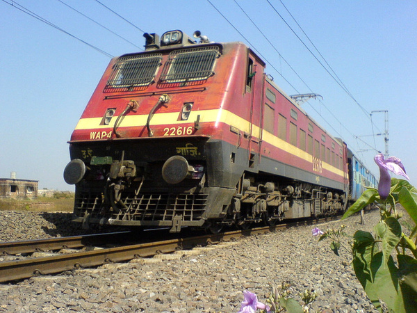 Ghaziabad, WAP-4, 22616, Indian Railways, Indian, Railways, India, Railway, IRFCA, loco, locomotive, engine, trains, train engine