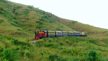 Jewel in the jungle! Believe it or not, it actually moves. The toy train ascends on the ghat, climbing up the  Neral – Matheran