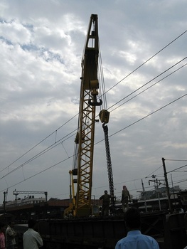 Kankaria crane at work