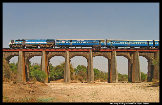 Karha Bridge CSTM bound Koyna Express