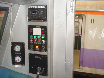 Units of 9xx series Ac - Dc emu captured from Assistant Loco Pilots seat. (Arzan Kotval)