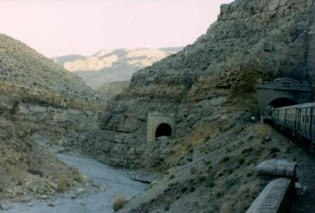 Active and disused tunnels on Bolan Pass line