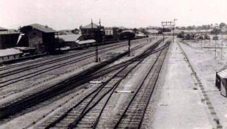 View at Karachi Cantonment station, 1930.