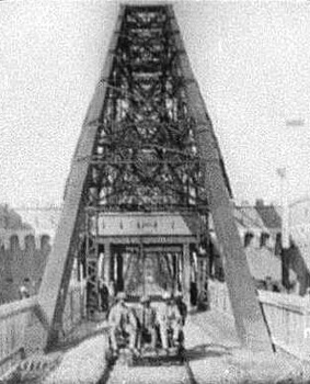 Trolley on Lansdowne Bridge, 1885