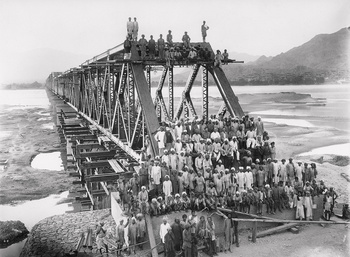 Construction of Railway Bridge over River Indus at Kalabagh, 1929-31 (2)
