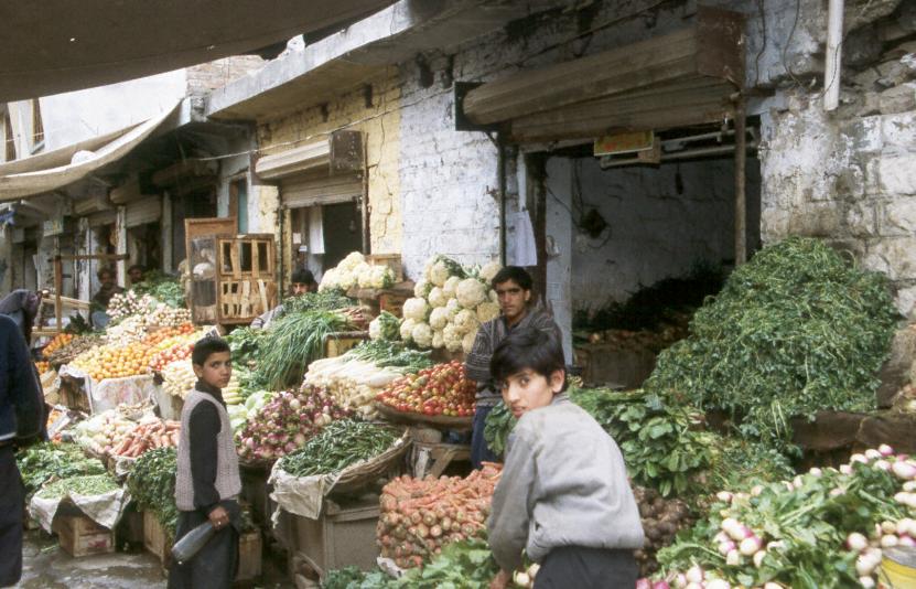 Havelian, vegetable market