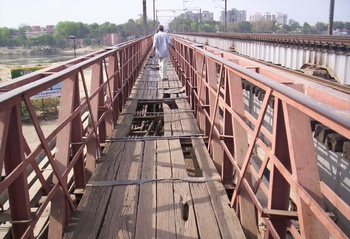 bridge1.jpg