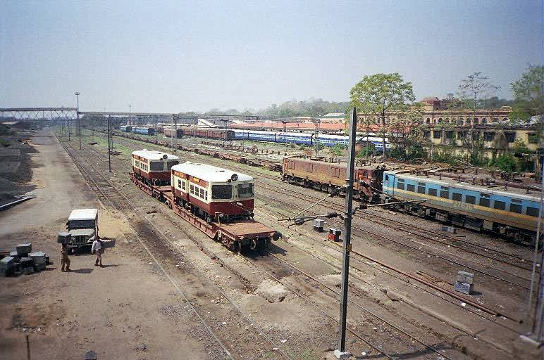 railbus_flat_car_ngp.jpg