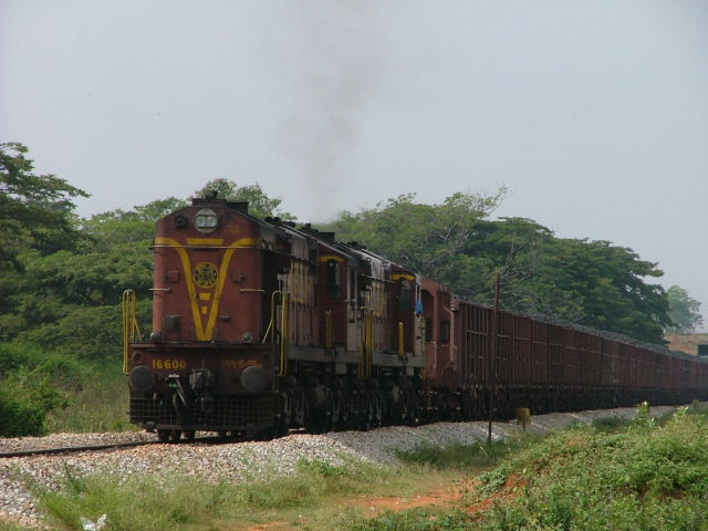 2004_1103Image0005.jpg